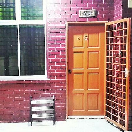 Khainadzmuslim Homestay Malacca Exterior photo